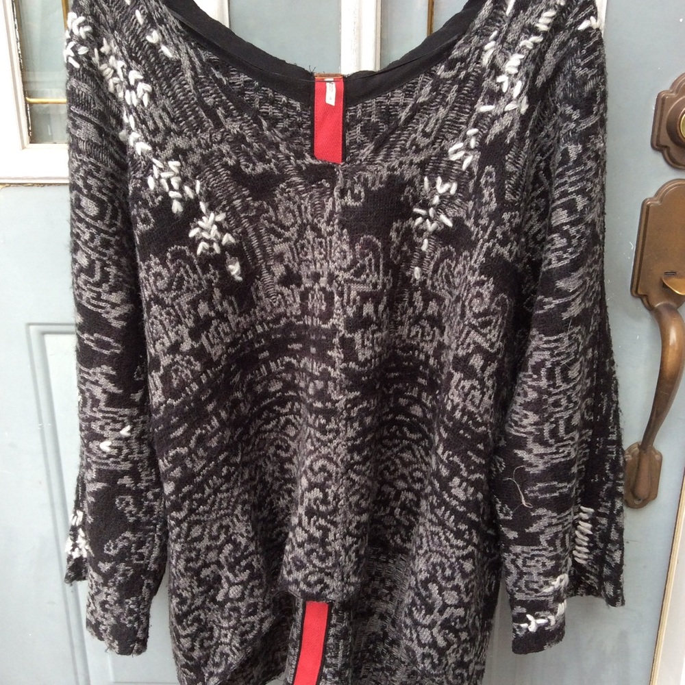 Free People Sweater with hood Sz L